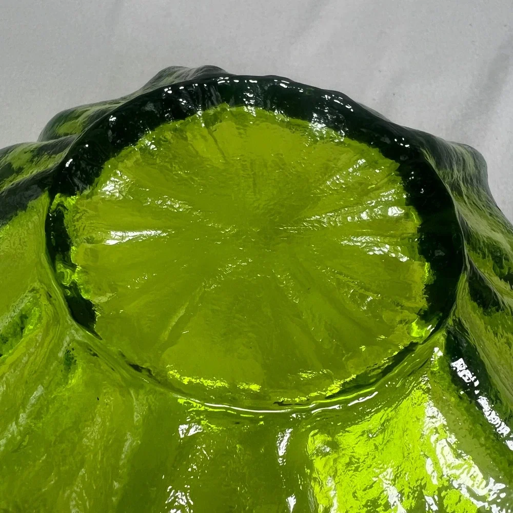 Vintage MCM Viking Epic Stockholm Green Spiked Lotus Bowl Wayne Husted Glass 60s